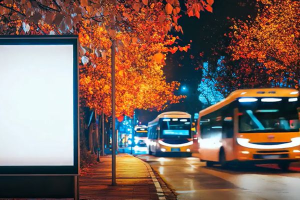 Straatverlichting en buitenreclame